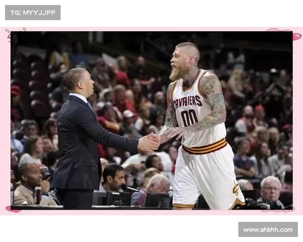 NBA官方球衣设计创新与历史演变全解析探索篮球文化与品牌合作的深度融合 NBA官方球衣设计创新与历史演变全解析探索篮球文化与品牌合作的深度融合